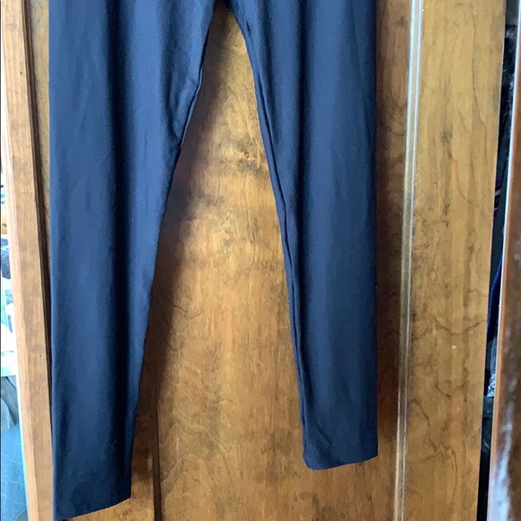 LulaRoe black leggings. OS. NIB. - Picture 2 of 5